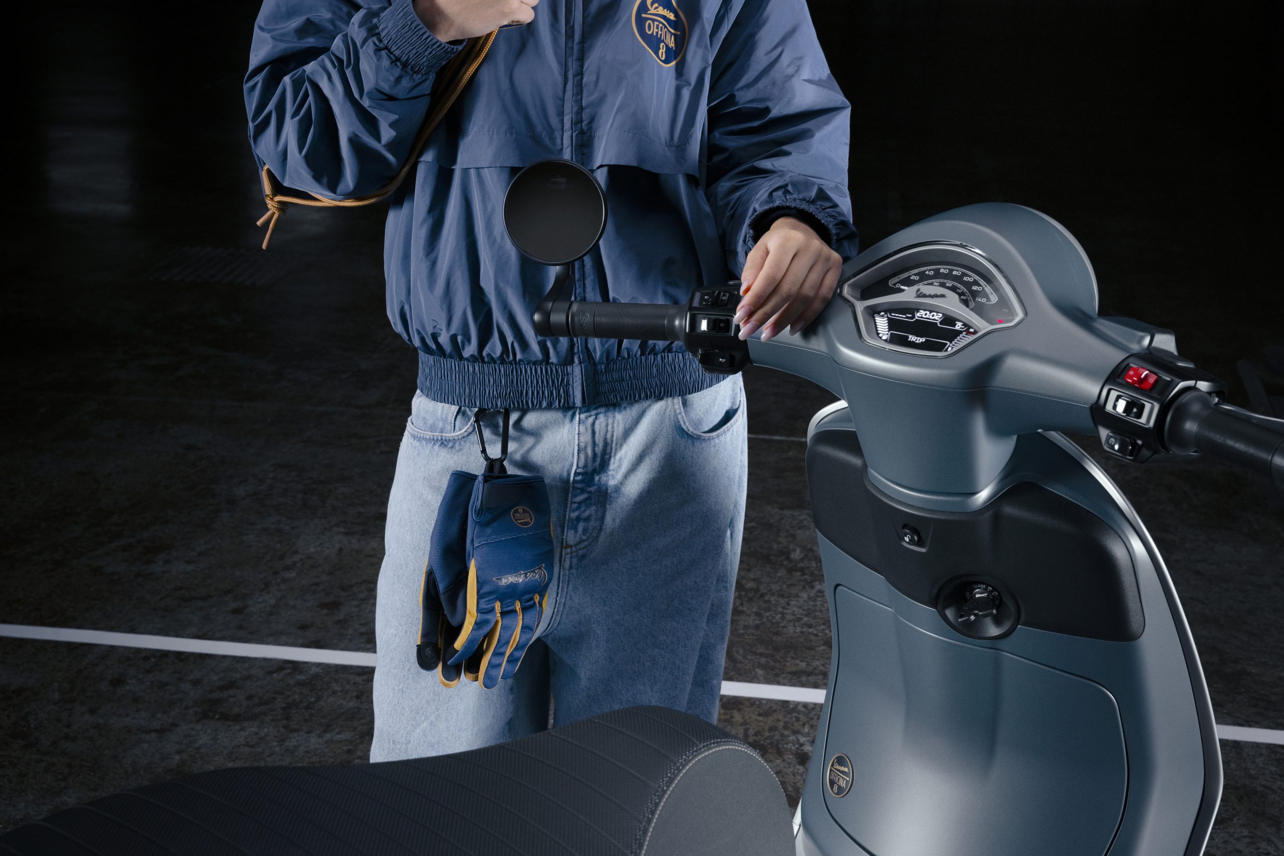 Vespa Officina 8 – Tinh hoa di sản Ý trong phiên bản giới hạn